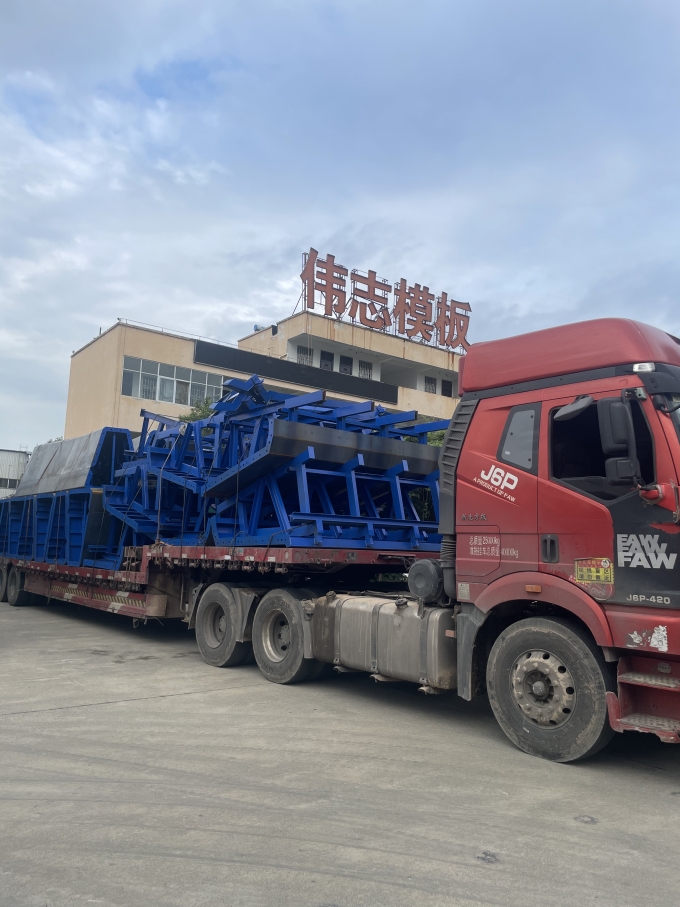 35米箱梁模板顺利发货,不负客户信赖!