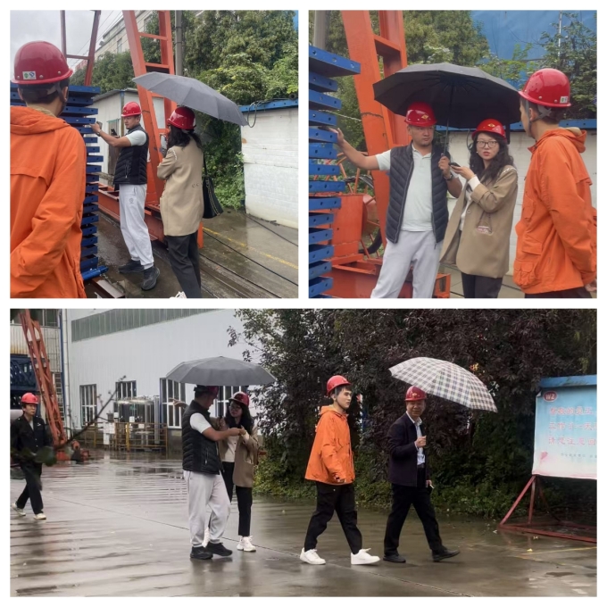 欢迎俄罗斯客户考察伟志模板厂家